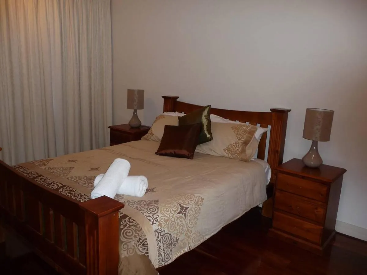 Apartment City Getaway 3 Bedroom Adelaide'S East End