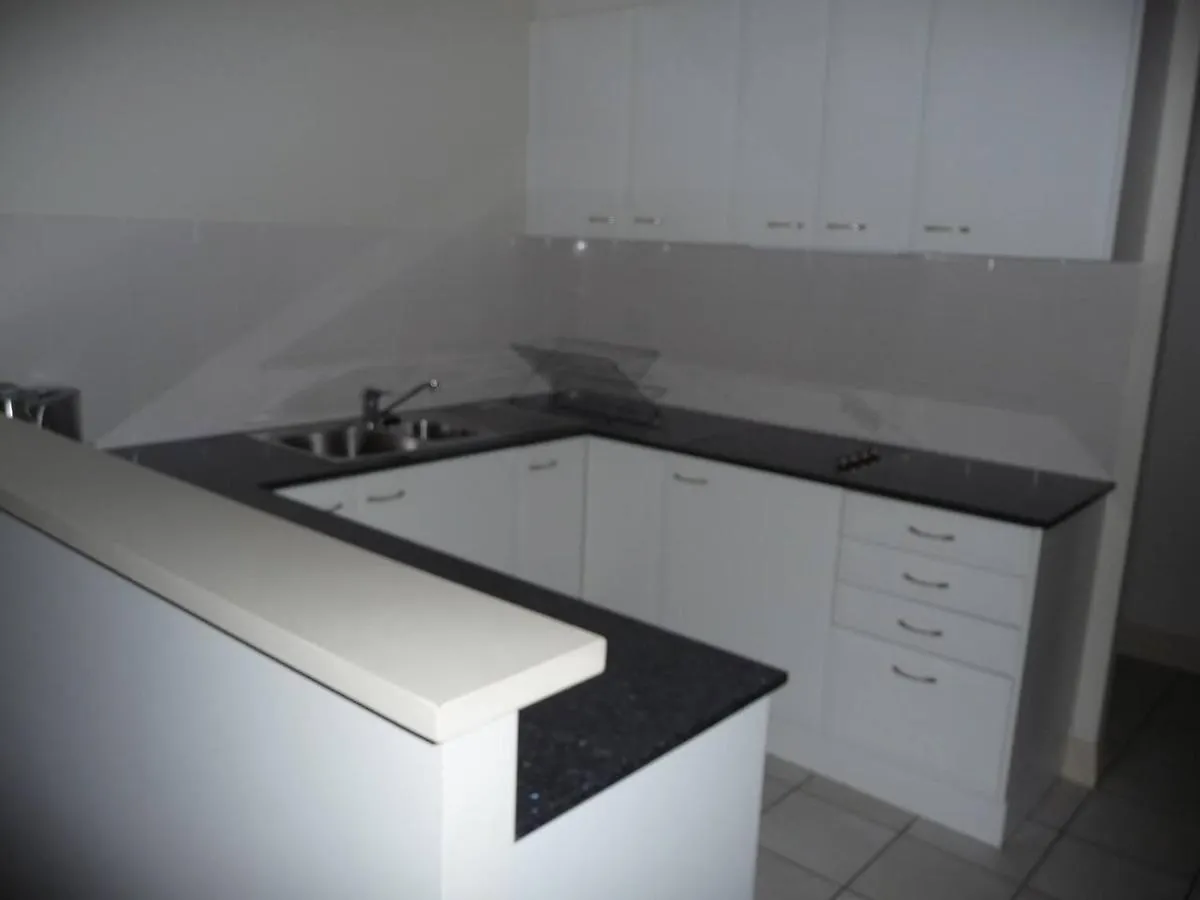 Apartment City Getaway 3 Bedroom Adelaide'S East End Australia